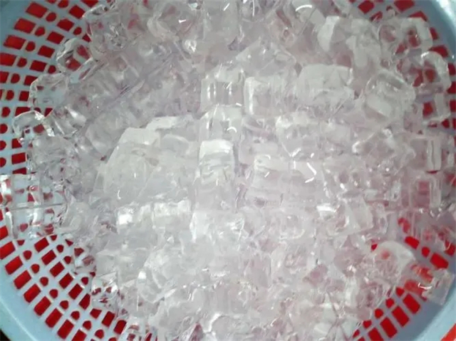 重庆良臣制冰厂:为餐饮、奶茶店提供可口的食用冰块